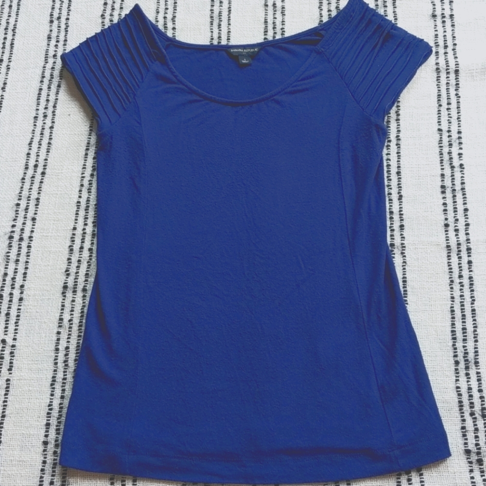 Banana Republic Decorative Sleeve Top